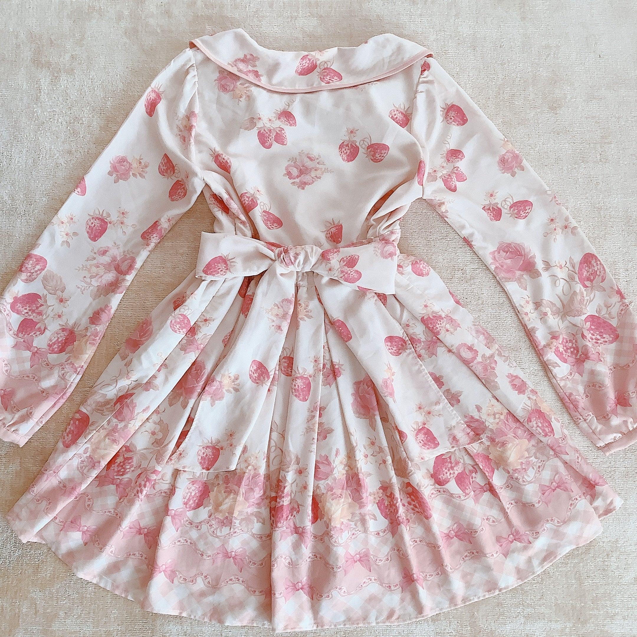 LIZ LISA x My Melody Melo Melo Strawberry Long Sleeve Dress