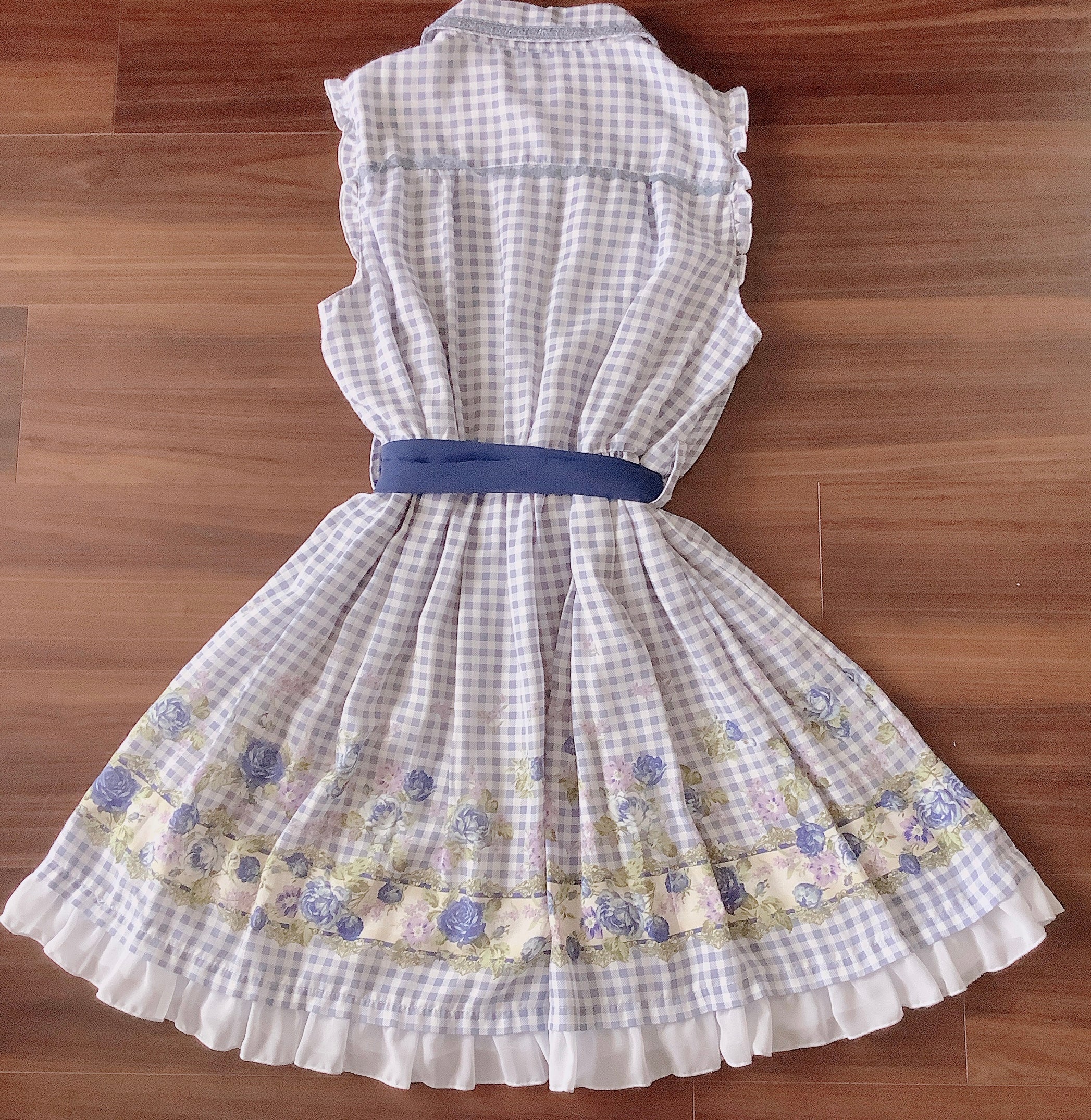 axes femme Blue Rose & Ribbon Check Dress