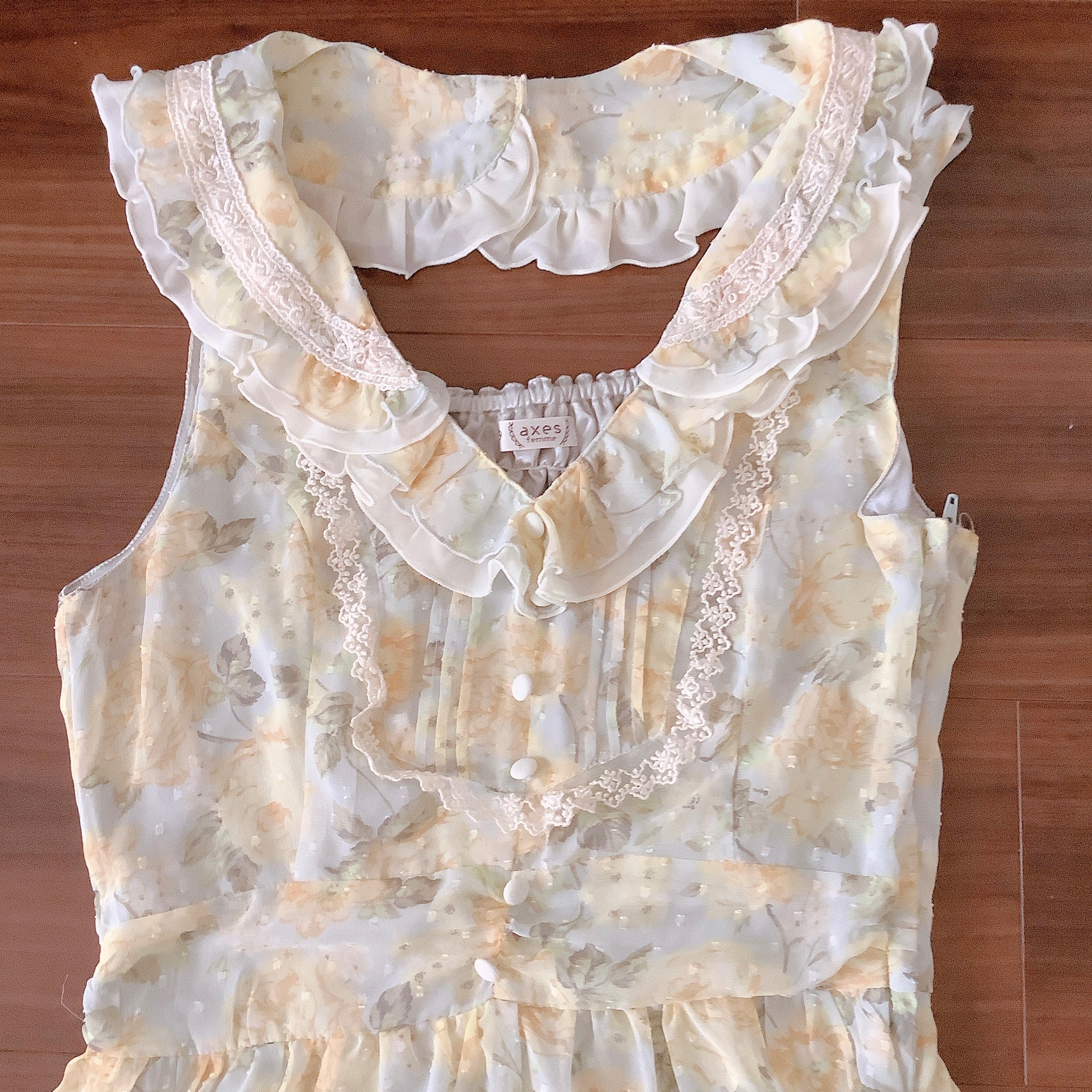 axes femme Yellow Rose Chiffon Dress