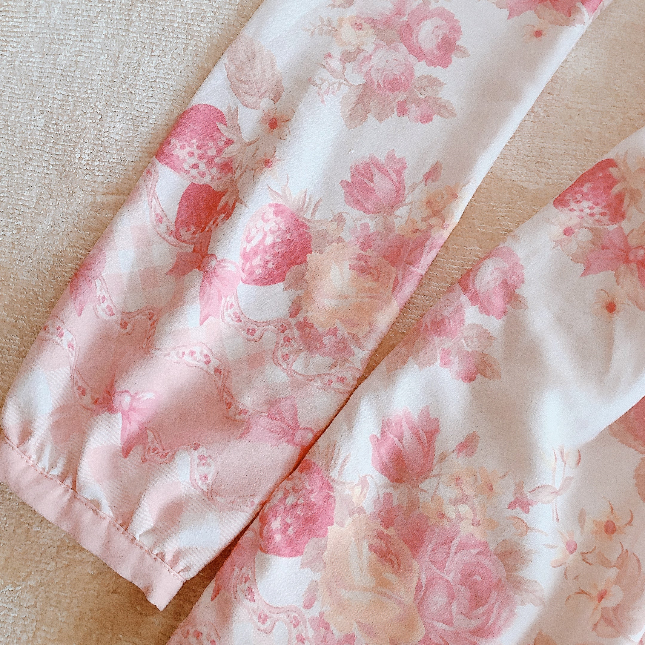 LIZ LISA x My Melody Melo Melo Strawberry Long Sleeve Dress